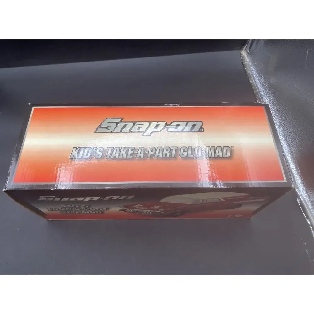 Snap On Glo Mad Kids Take-a-part Car New 57 Chevy SS! New Old Stock